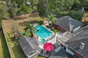 22710 Meadowsweet Dr, Magnolia, TX 77355 - Photo 1