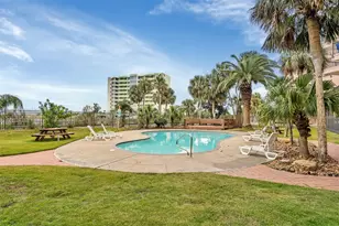 9520 Seawall Blvd, Galveston, TX 77554 - Photo 23