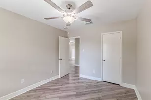 19526 Rocky Bank Dr, Tomball, TX 77375 - Photo 39