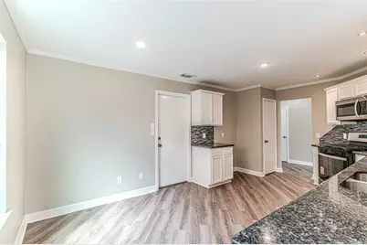 19526 Rocky Bank Drive, Tomball, TX 77375 - Photo 11