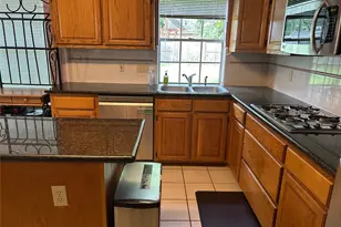 4222 Willow Bank Dr, Sugar Land, TX 77479 - Photo 5