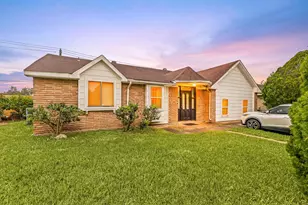 10719 Carvel Ln, Houston, TX 77072 - Photo 1