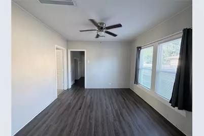 1401 Edison Street, Baytown, TX 77520 - Photo 7