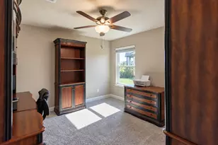 2062 Winepress Rd, Brenham, TX 77833 - Photo 17