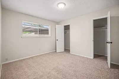 10323 SE Sagerock Drive, Houston, TX 77089 - Photo 11
