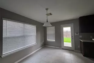 15515 Bartlett Pear Ct, Houston, TX 77049 - Photo 11