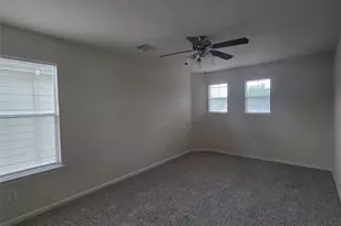 15515 Bartlett Pear Ct, Houston, TX 77049 - Photo 7