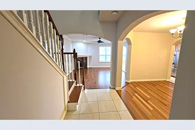 7511 S Linpar Court, Houston, TX 77040 - Photo 7