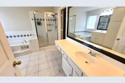 7511 S Linpar Court, Houston, TX 77040 - Photo 25