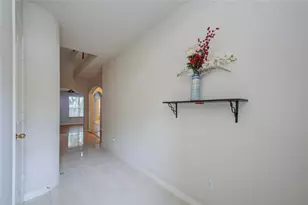 7511 S Linpar Ct, Houston, TX 77040 - Photo 5