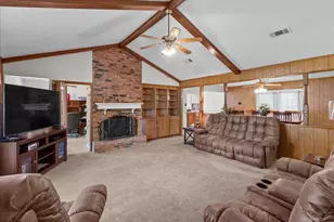 3603 Fleming Dr, Baytown, TX 77521 - Photo 9