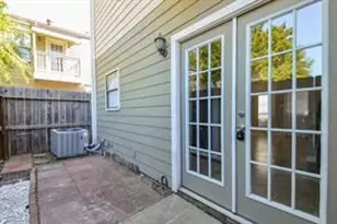 11710 Southlake Dr, Houston, TX 77077 - Photo 17