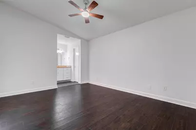 8100 Cambridge Street #114, Houston, TX 77054 - Photo 15