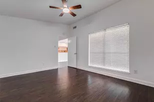 8100 Cambridge St, Houston, TX 77054 - Photo 17