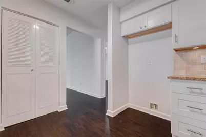8100 Cambridge Street #114, Houston, TX 77054 - Photo 13