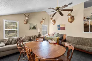 1161 Creeklake Dr, Onalaska, TX 77360 - Photo 7