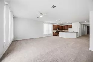 18206 Spruce Cottage Dr, Tomball, TX 77377 - Photo 5