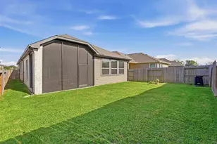 1227 Carswell Grove Dr, Missouri City, TX 77459 - Photo 11