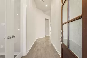 1227 Carswell Grove Dr, Missouri City, TX 77459 - Photo 3