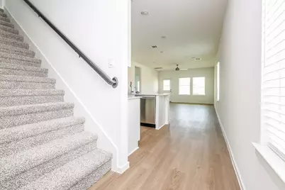 1506 Shimmering Ocean Way, Iowa Colony, TX 77583 - Photo 3