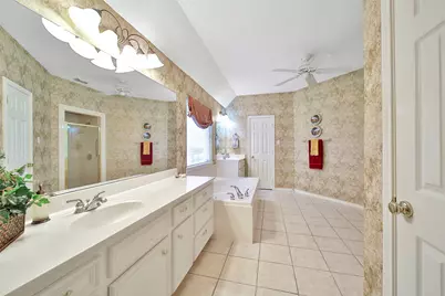 2601 Woods Estates Drive, Conroe, TX 77304 - Photo 27