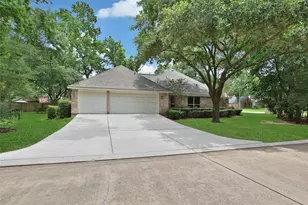 2601 Woods Estates Dr, Conroe, TX 77304 - Photo 43