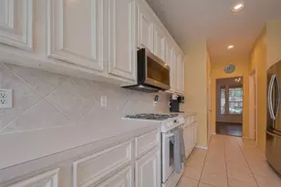 17206 Haley Falls Ln, Houston, TX 77095 - Photo 15