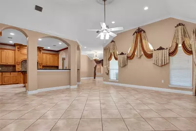 11207 Indian Trails Drive, Tomball, TX 77375 - Photo 5