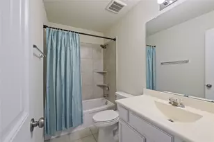 363 Century Oaks Ln, La Marque, TX 77568 - Photo 25
