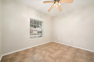 2234 Enchanted Isle Dr, Houston, TX 77062 - Photo 19