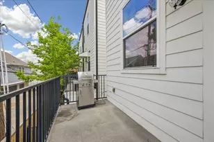 1033 Ashland St, Houston, TX 77008 - Photo 25