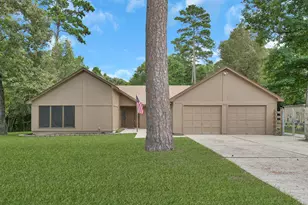 5928 Sinclair Dr, Montgomery, TX 77316 - Photo 1