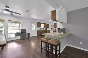5928 Sinclair Dr, Montgomery, TX 77316 - Photo 11