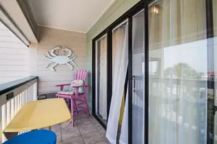 6102 Seawall Blvd, Galveston, TX 77551 - Photo 19