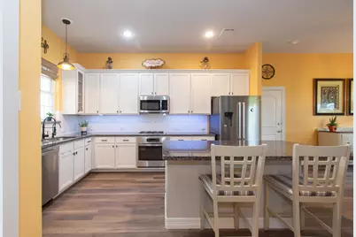 7818 Pebble Hill Lane, Rosharon, TX 77583 - Photo 23