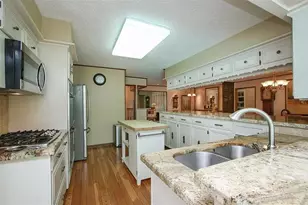 1907 Corral Dr, Houston, TX 77090 - Photo 5