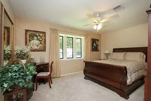1907 Corral Dr, Houston, TX 77090 - Photo 11