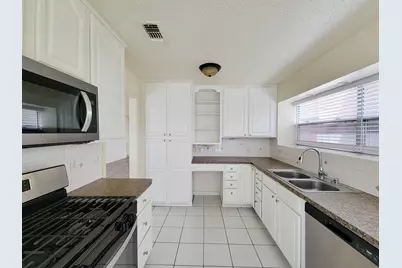 1815 Country Village Boulevard, Humble, TX 77338 - Photo 5