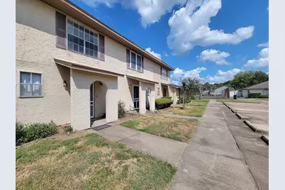 1815 Country Village Boulevard, Humble, TX 77338 - Photo 3