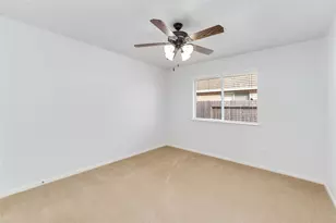 4700 Lake Line Ct, Alvin, TX 77511 - Photo 19