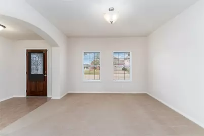 4700 Lake Line Court, Alvin, TX 77511 - Photo 5