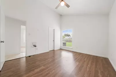 6606 Laurel Glen Drive, Katy, TX 77449 - Photo 17