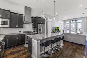2114 Sabine St, Houston, TX 77007 - Photo 9
