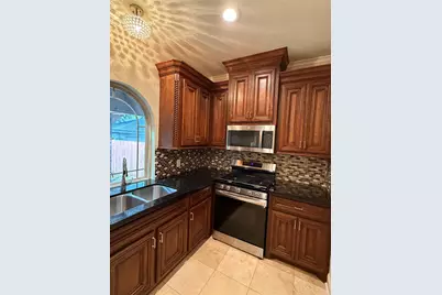 1710 Castlerock Drive, Houston, TX 77090 - Photo 7