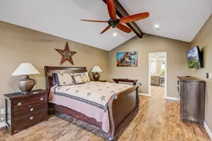 3227 Poe Dr, Montgomery, TX 77356 - Photo 31