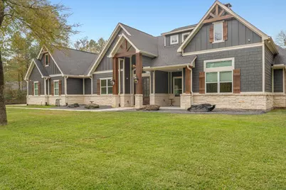 142 Bluebonnett Road, Huntsville, TX 77340 - Photo 1