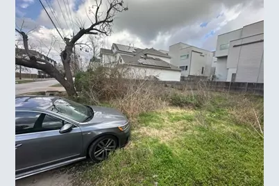 2308 Bevis Street, Houston, TX 77008 - Photo 5