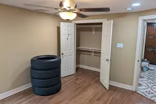 807 Ruth St, Baytown, TX 77520 - Photo 33