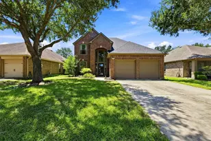 5526 Walnut Glen Ln, Rosenberg, TX 77471 - Photo 1