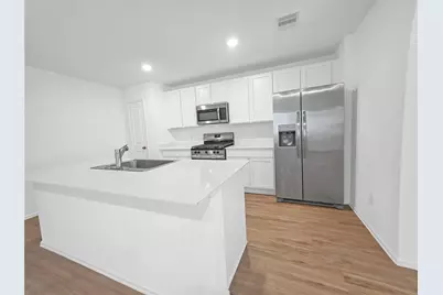 9518 Brookside Point Drive, Baytown, TX 77521 - Photo 3